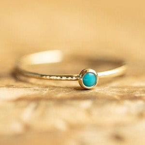 Natural turquiose ring, ONE dainy hammered stacking ring with a real Turquoise, birthstone ring, december birthstone ring, handmade jewelry