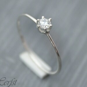 Solitair ring, Diamond ring, engagement ring, wedding ring, dainty engagement ring, thin solitair ring, Handmade