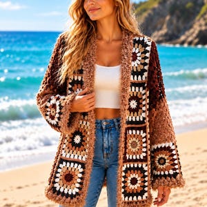 Boho Granny Square Cardigan Crochet Pattern, Fluffy Crochet Cardigan Pattern PDF, Retro Patchwork Crochet Jacket Pattern
