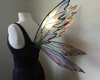 NYK WINGS Iridescent fairy wings in BLACK