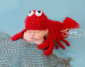 HANDMADE Crochet Lobster Cape Set - Photography Prop - Lobster Costume - Halloween Costume - Newborn Picture Outfit