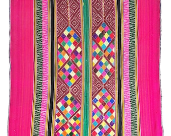 Q'ero Peruvian Andean Handwoven Vintage Textile / Lliqlla / Mestana / Missa Mesa Andina / Ritual shaman altar cloth - MV44