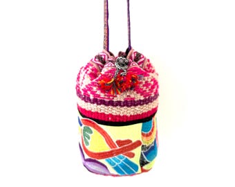 Peruvian drawstring bag made from handmade textile - MV38