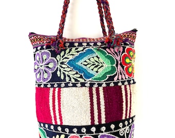 Tote bag made with vintage Peruvian handwoven traditional pollera fabric - MV49