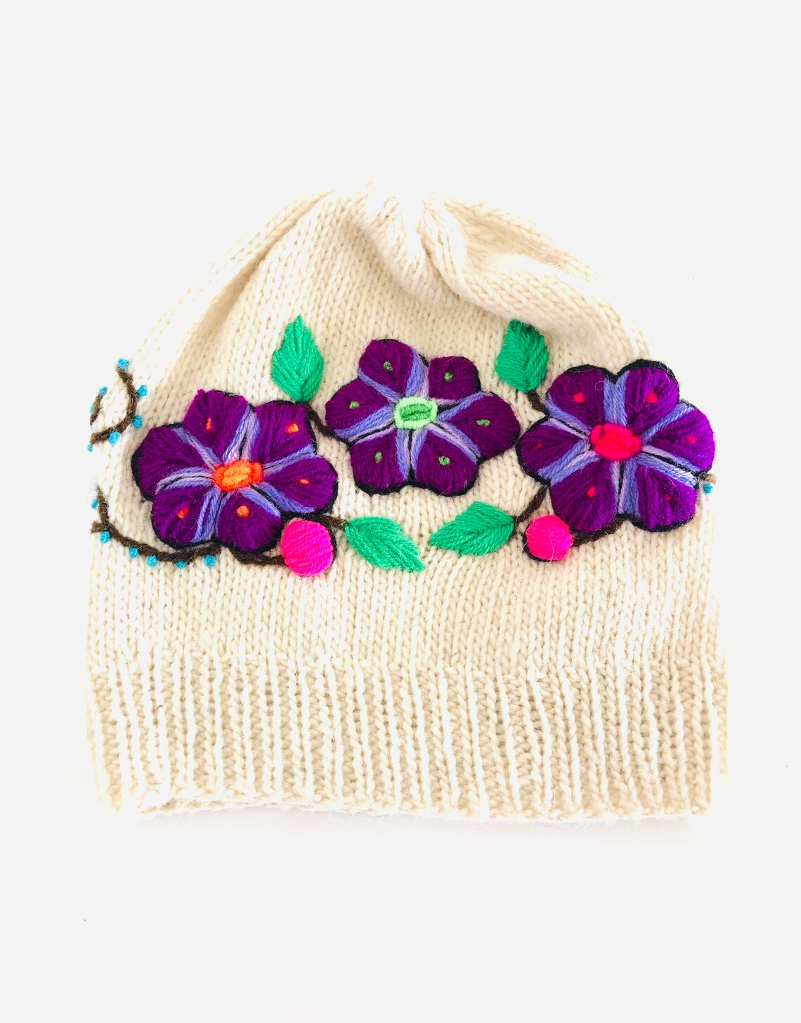 Wool embroidered beanie hat made in Peru CH11 | Etsy