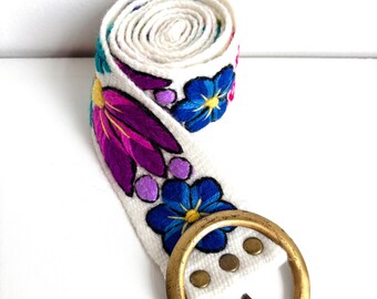 Hand embroidered Peruvian belt - PT8