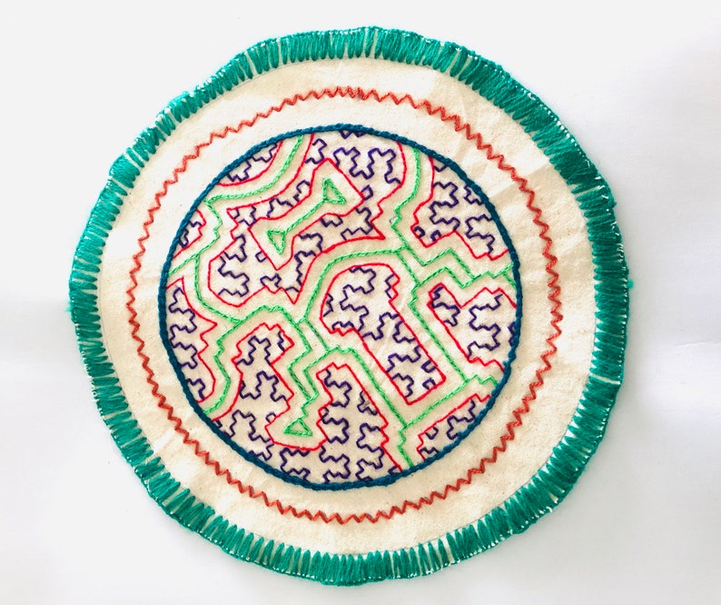 Peruvian hand embroidered Shipibo Conibo ethnic tribal fabric textile SHP3