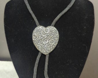 Vintage hartvormige bolo