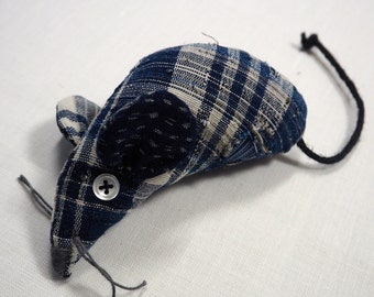 Sale... Your Kitty Will Love This Mouse, Cat Mouse Toy With Bell, Made of Early Japanese Textiles, Indigo Cotton Zanshi Fabrics,  Mouse-108