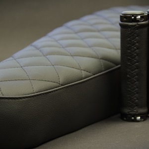Super73 E-bike black seat and Grips. Fits the SG1, S2 and RX.