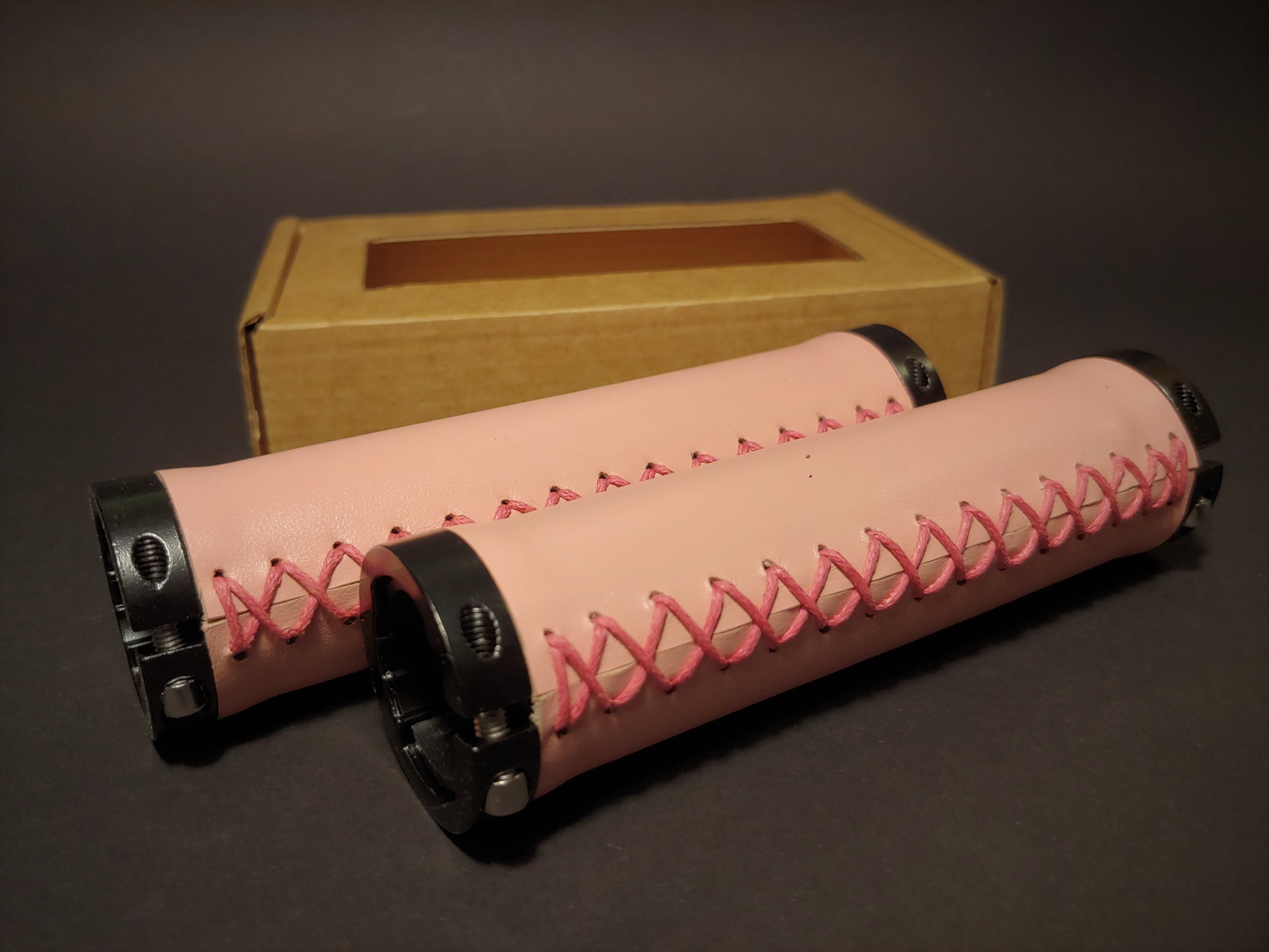 Leather Grips for Bicycle Pink.