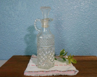 Anchor Hocking Glass Wexford salad cruet