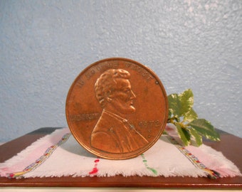 One cent brass bank, US coin bank, Lincoln penny bank, 1975 bank, Bronze coin bank, Collectible bank