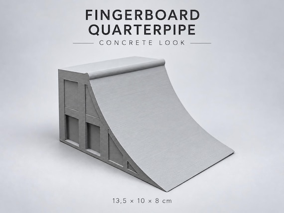 Fingerboard Quarterpipe Ramp – Concrete Look PLA, 13.5 × 10 × 8 cm