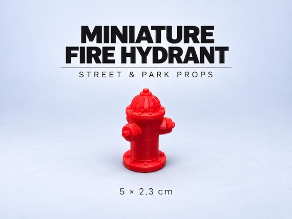 Miniature Fire Hydrant – Red Fingerboard Skatepark Prop, 5cm
