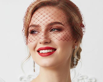 Vintage-style birdcage net veil headpiece for brides and guests