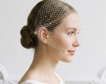 Vintage-style birdcage veil with micro crystals for brides or wedding guests