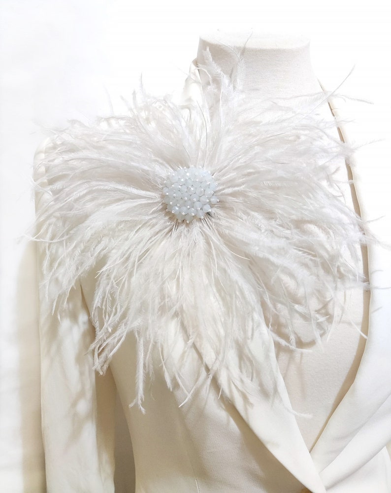 Broche extra grande de plumas y cristal, Regalo para ella, Invitada boda afbeelding 5