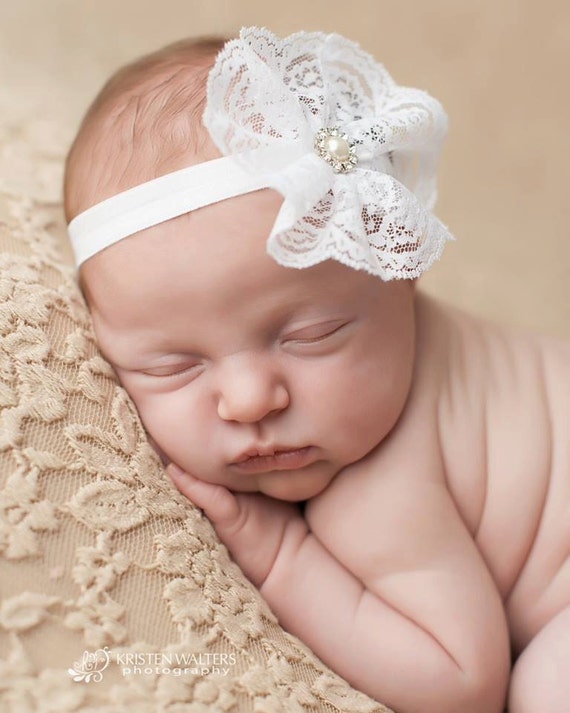 Bandeau bébé en dentelle blanche, bandeau perle, bébé fille, bandeau  élastique, accessoire photo, nouveau-né, anniversaires, baptêmes -   Canada