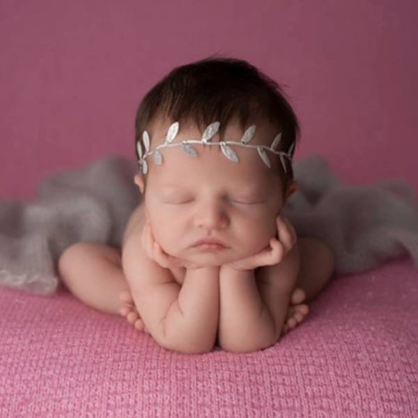 Silver Leaf Headband with Swarovski Crystals, Baby girls, Toddlers, photography, Birthday, Flower Girls..