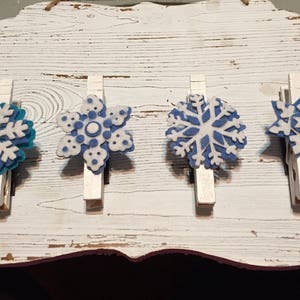 Snowflake Wooden Clips
