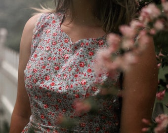 1940’s Summer Dress : sweetheart neckline - long cotton dress - ruffled skirt - vintage dress - retro dress - 1940s dresses sleeveless dress