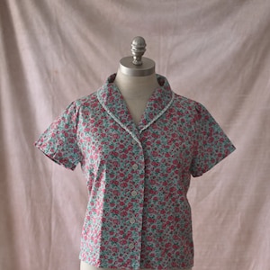 Retro 1940s Blouse Teal / womens floral blouse / womens cotton blouse / calico blouse / short sleeved blouse / summer top image 5