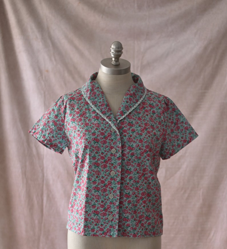 Retro 1940s Blouse Teal / womens floral blouse / womens cotton blouse / calico blouse / short sleeved blouse / summer top image 5