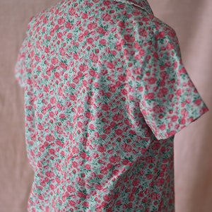 Retro 1940s Blouse Teal / womens floral blouse / womens cotton blouse / calico blouse / short sleeved blouse / summer top image 7