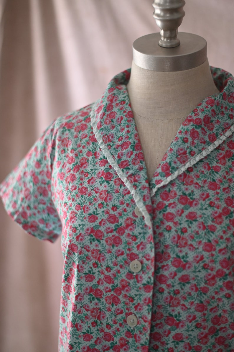 Retro 1940s Blouse Teal / womens floral blouse / womens cotton blouse / calico blouse / short sleeved blouse / summer top image 6