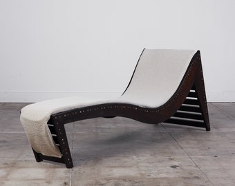 Martin Simpson Boucle Chaise Lounge