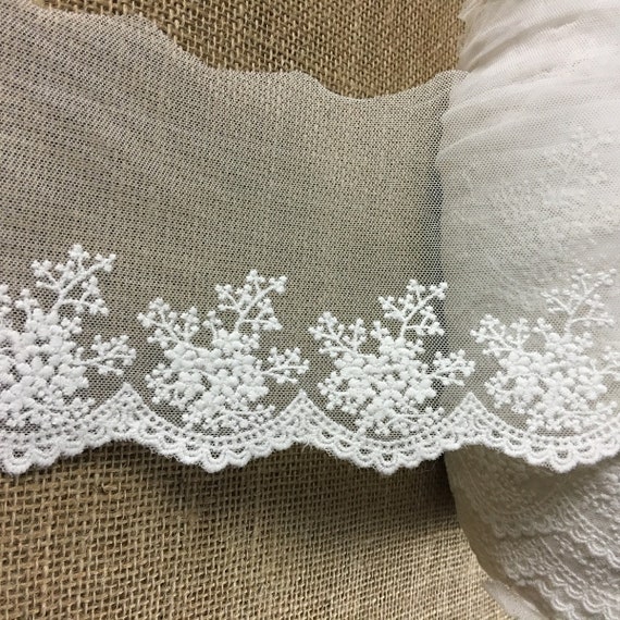 Ivory Embroidered Mesh Trim Lace Scalloped Border 3.5/"-10/" Wide Mul-Ivory