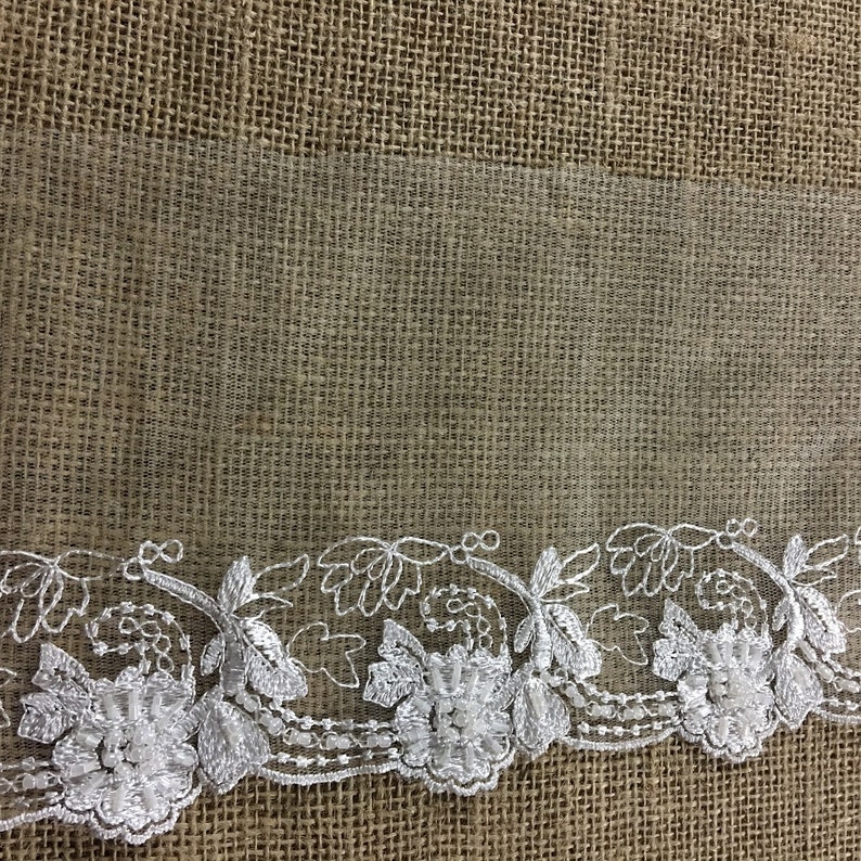 LACE TRIM BY THE YARD 4 INCHES OFF WHITE RUFFLED LACE FOR CRAFTS CURTAINS BRIDE