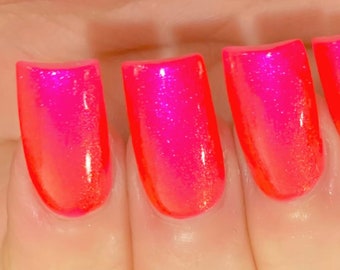 Firecracker Glow - Fucsia Rojo Rosa Naranja "NEON Glow Pop Collection" Cambio multicolor: Mylar Oil Slick /Polish Me Silly Nail Polish