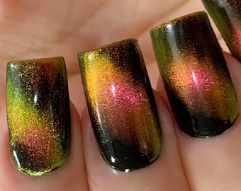 Magnetic Charm - Magnetic Multi-chrome Red Orange Gold Yellow Green Nail Polish Multi Color Shifting: Oil Slick / Polish Me Silly