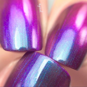 Majesty-Mega Multichrome -Multi-Color Shifting Polish:  Custom-Blended Glitter Nail Polish / Indie Lacquer / Polish Me Silly