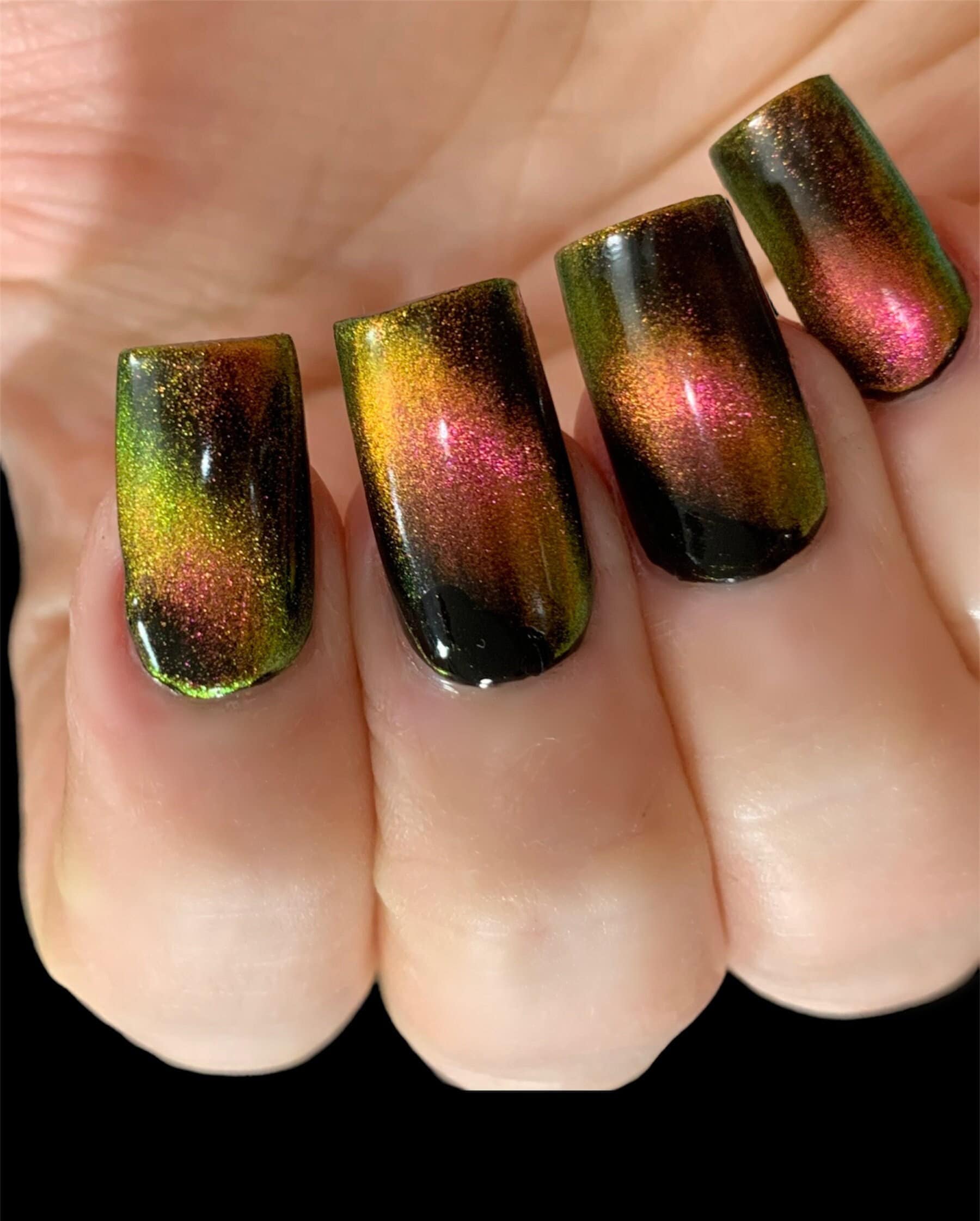 Magnetic Charm - Magnetic Multi-chrome Red Orange Gold Yellow Green Nail Polish Multi Color Shifting: Oil Slick / Polish Me Silly