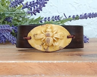 Ceramic Bee Bracelet: Handcrafted Leather Wristband, Rustic Jewelry