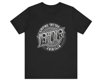 Empire Tattoo Familia-skjorta | Vit logotyp på svart Chicano Tattoo Shop-tröja
