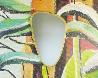 Vintage Wall Mirror - Beautiful Make up Mirror - Asymmetrical Mirror - Mid Century Modern 1950s 1960s -  Vintage Organic Shape Brass Framed