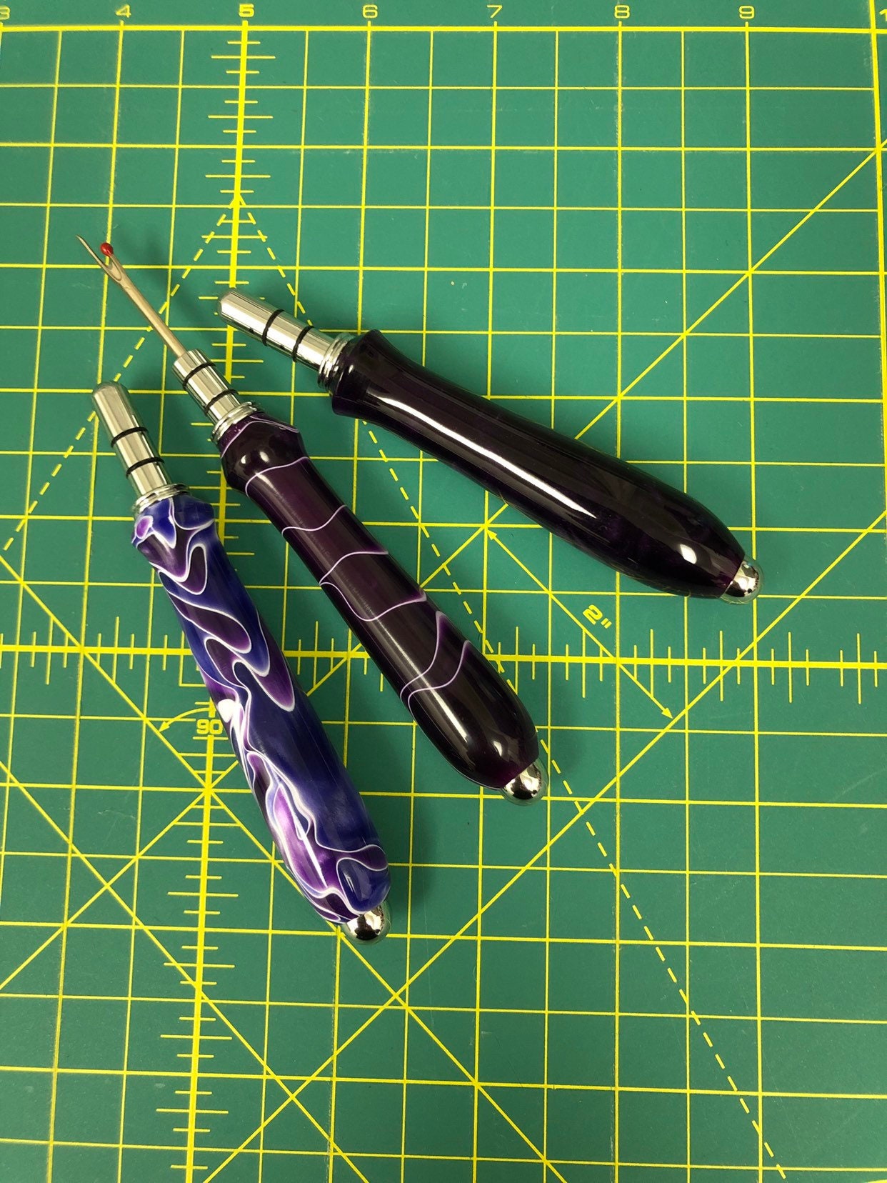 Seam Ripper Handturned Acrylic with reversible blade (Purple)