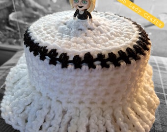 Toilet roll cover, Tiffany Valentine-inspired, crochet