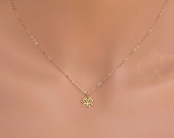 Collar de loto chapado en oro: dije de plata de ley, regalo para nuevos comienzos