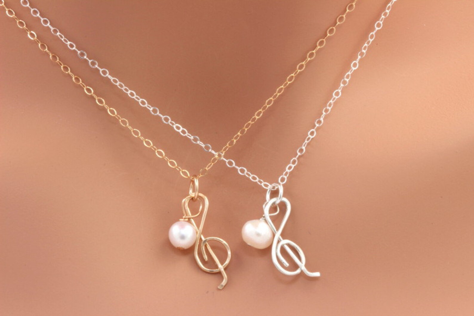 Sterling Silver Music Charm Pendant and Chain