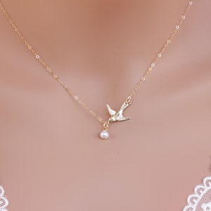 Cadeaux de confirmation pour adolescentes, cadeau de confirmation pour les sponsors, collier oiseau en argent sterling/or 14 carats, cadeaux de confirmation image 1