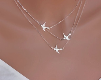 Collier oiseaux volants en argent sterling ou rempli/plaqué or 14 carats, collier trois oiseaux pour elle, collier minimaliste, ensemble de colliers oiseau.