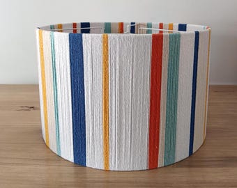 Pantalla de lámpara colorida tejida a mano con hilo de algodón, pantalla colgante estilo boho a rayas multicolores (40 cm)