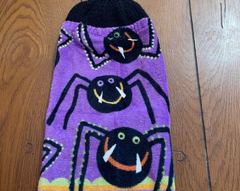 Halloween - Black Spiders Knit Top Kitchen Towels