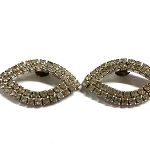 Vintage Cats Eye Shape Silver Rhinestone Shoe Clips
