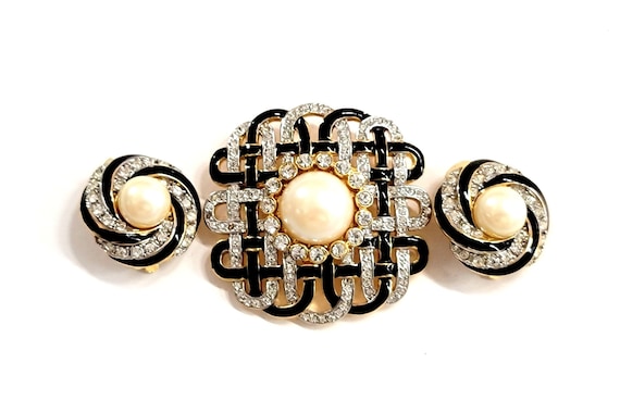 Nina Ricci Enamel Pearl Crystal Brooch Earring Set - image 1